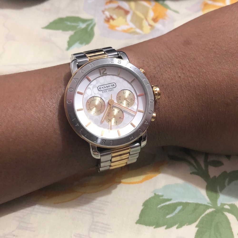 Coach gold and silver watch - Picture 4 of 4